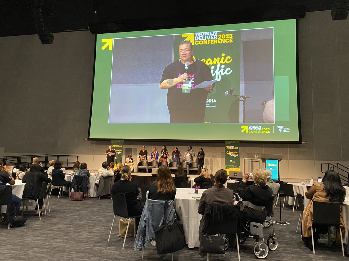kellyldurrant's tweet photo. Loving @MalihaKhanWD going “off piste” at the #WD2023oceanicpacific opening plenary. https://t.co/v1M5oMURlk