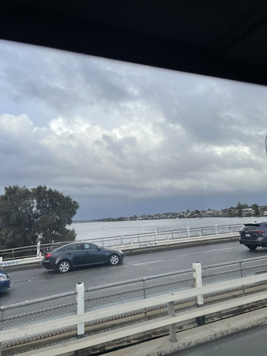 PeterTaliangis's tweet image. Chilly 🥶 and wet 🌧️ #perth #perthweather #perthisok #wadayweekendblues