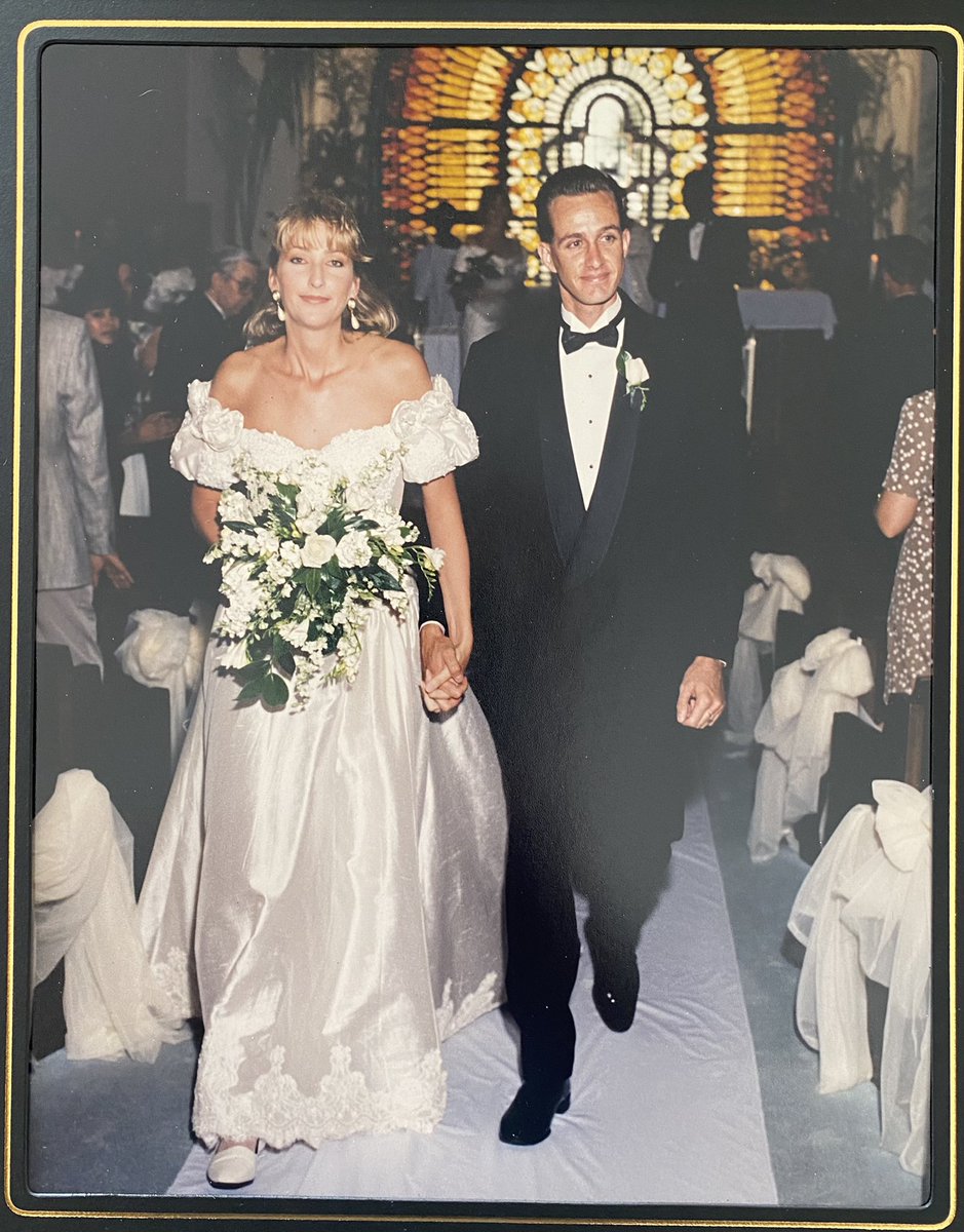 pgou16's tweet photo. 30 years ago TODAY!  
Thank you @kgou55 
Love you more everyday!!!
#luckyguy
#mylottery https://t.co/tDf3MMWE6y