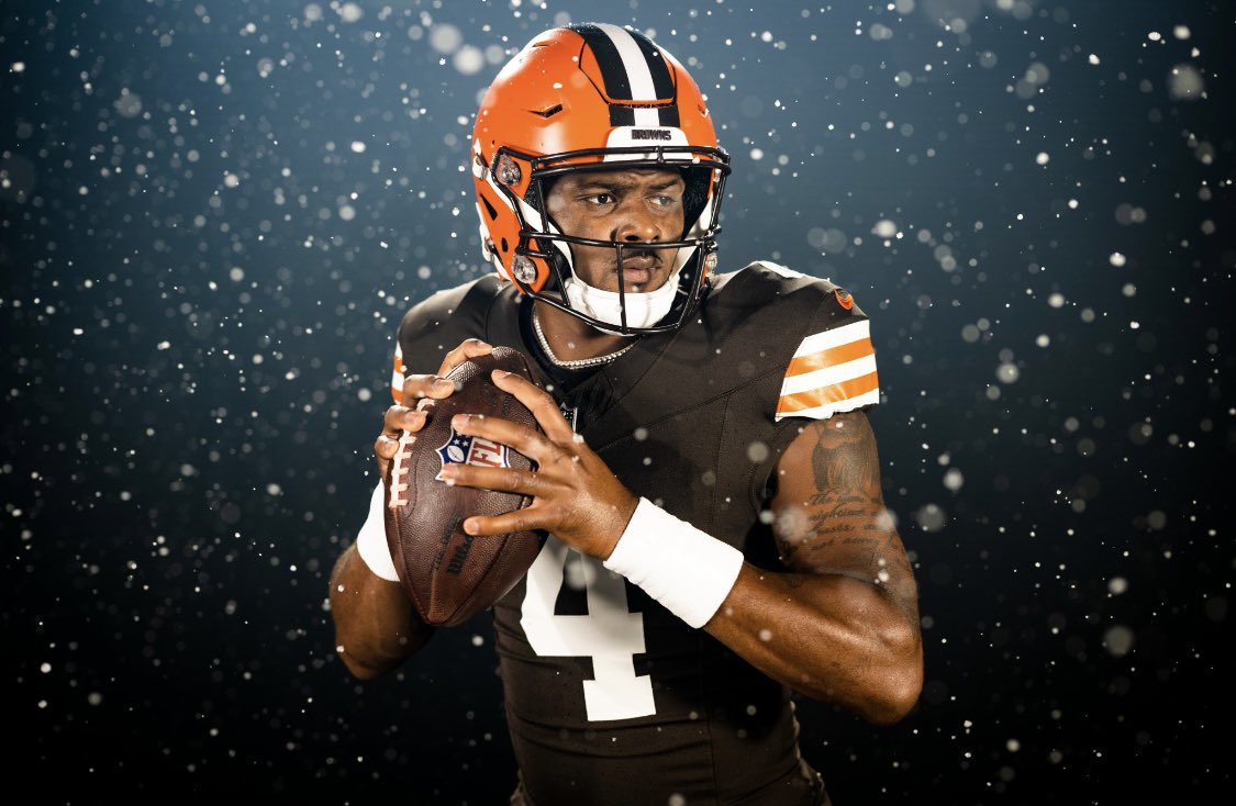 🥶🥶 @deshaunwatson #DawgPound