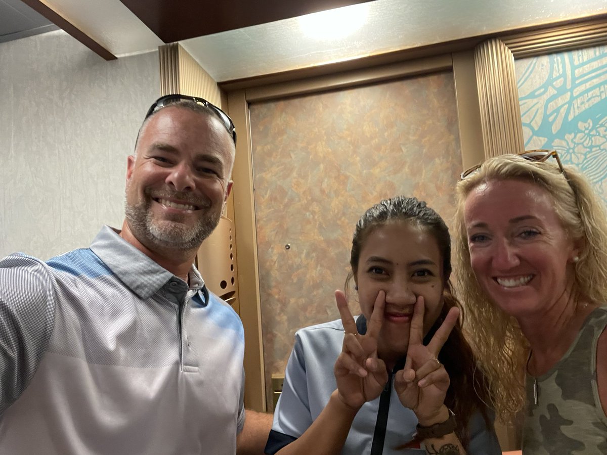 Carnival Cruise Line needs to give a raise to Ayu on the Carnival Freedom.  She was the best room steward we have ever had on a cruise.  She always greeted everyone every morning and night with a huge smile.  Phenomenal customer service.  #carnivalfreedom @CarnivalCruise