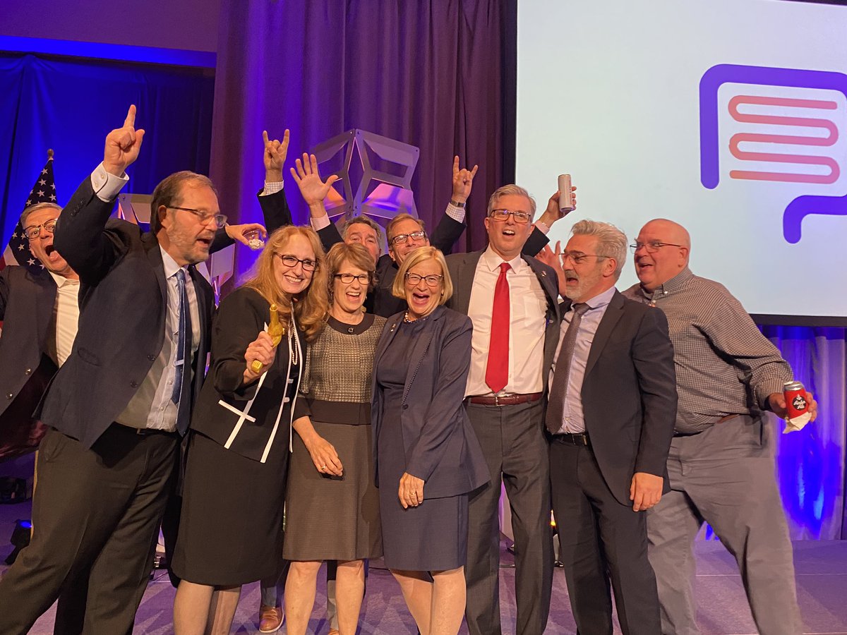 Congratulations Past Presidents!! #goldenanoacope #ASCRS23 <a href="/ASCRS_1/">ASCRS_1</a>