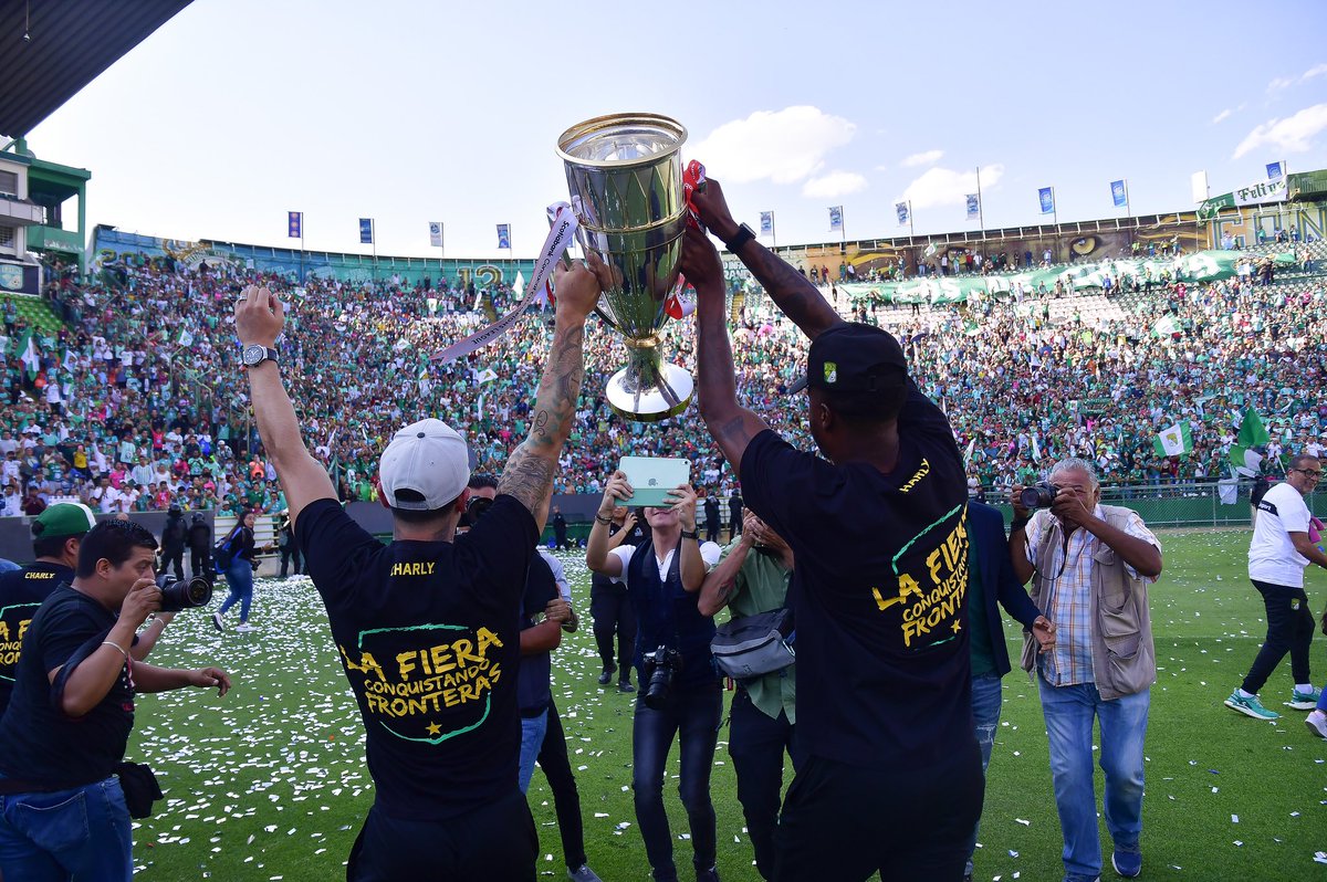 clubleonfc's tweet photo. Lucha por tus sueños, no importa si tienes que intentarlo una, y otra, y otra vez…
Finalmente lo vas a lograr.

#SerFieraEsUnOrgullo 🦁 https://t.co/fFUUXznlKc