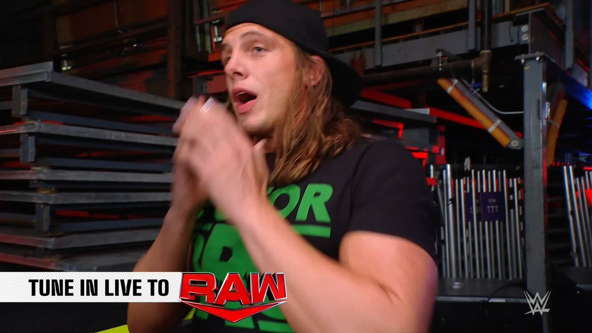 WWE on Twitter "Holy moly! 😲😲😲😲 WWERaw"