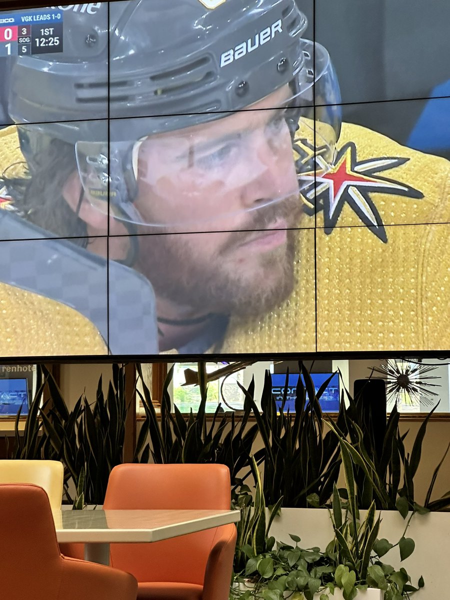 MrsRoberts702's tweet photo. Vegas kid in Coachella Valley @RenHotels and NOT missing the @GoldenKnights game! Watching from the hotel lobby. 

#TheGoldenAge #GoKnightsGo #StanleyCupFinals https://t.co/39UPpmK8hr