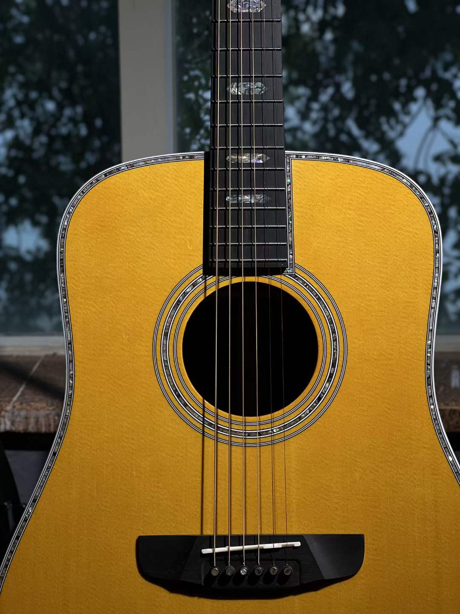 Sevillana high quality stika spruce acoustic guitar 📷
Brand: Sevialla
Model: 2208
Size:  41''
Accept OEM and ODM
#sevillana #41inchguitar #spruceguitar #acousticguitar #guitar #guitarfactory #guitarcustomized #guitarstore #guitarsolo #solidguitar #musicalinstruments
