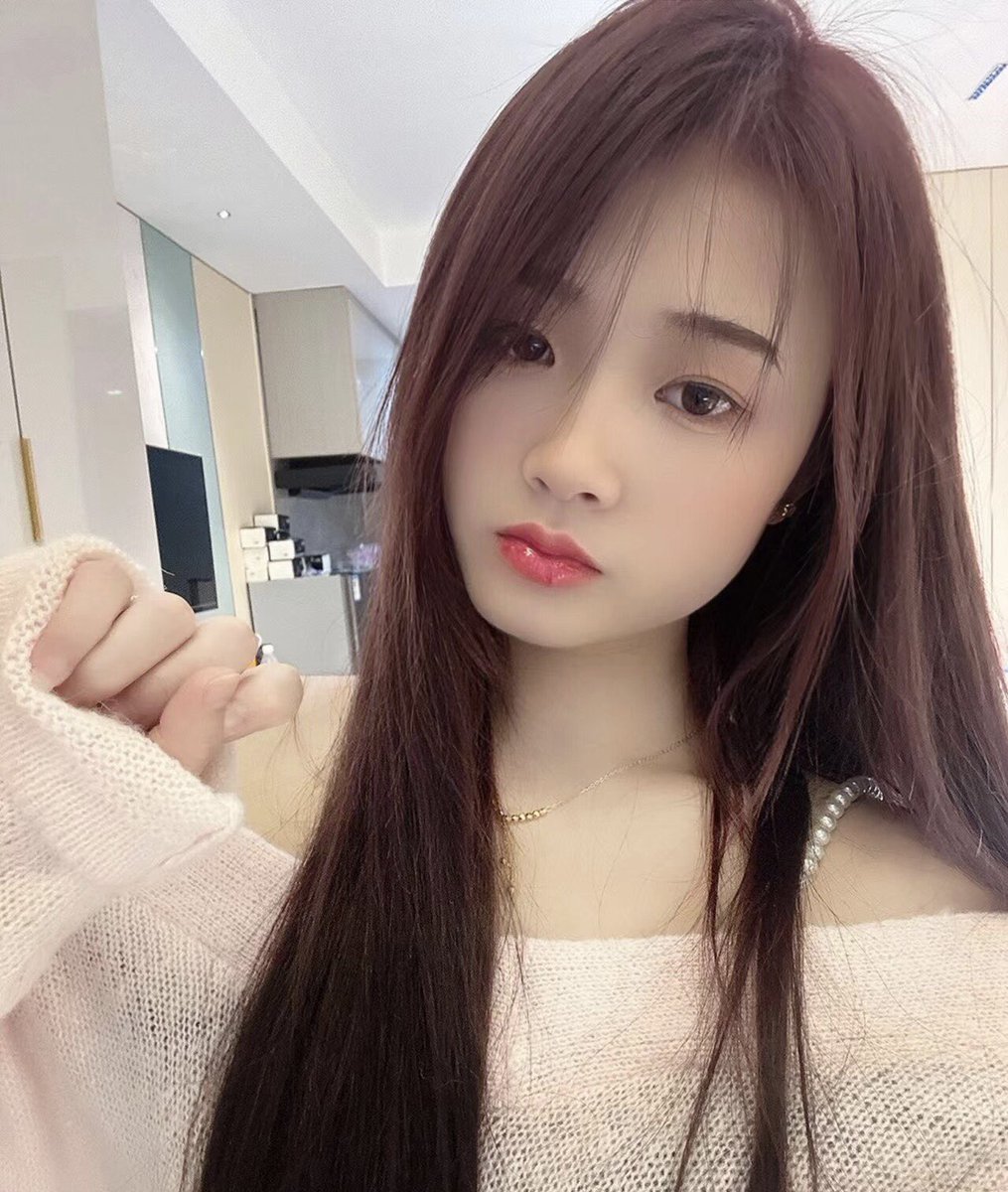 xia6895's tweet image. 有没有约我去吃晚饭的，在线等哟……