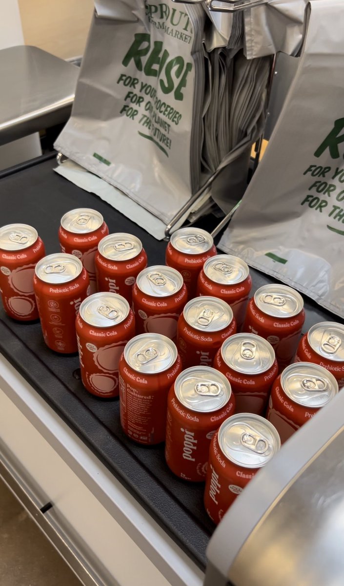 madiekeiser's tweet photo. yo @drinkpoppi cola flavor is my shit rn - I promise I left at least two for others…🫣 https://t.co/3lmtx69MjP