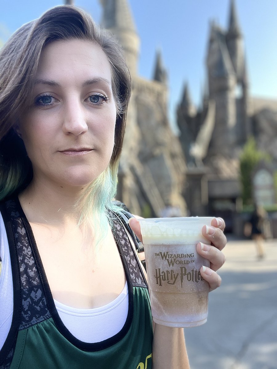 Coach Meg on Twitter "StOp WeArInG sO mUcH mAkEuP jOkEr 🙄😂😘 dios mío