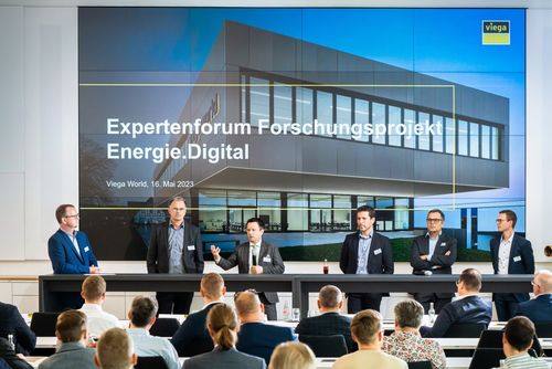 Expertenforum für das digitale Bauen von morgen build-ing.de/nachrichten/de… #bim #building_magazin
