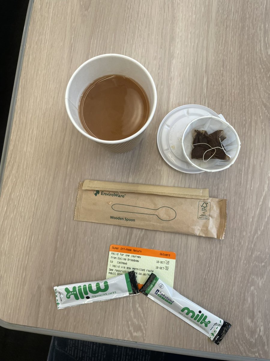 #gwr <a href="/GWRHelp/">GWR</a> all I wanted was a cup of tea. Mostly recyclable but why not give real milk from a jug instead of plastic? #Recycle