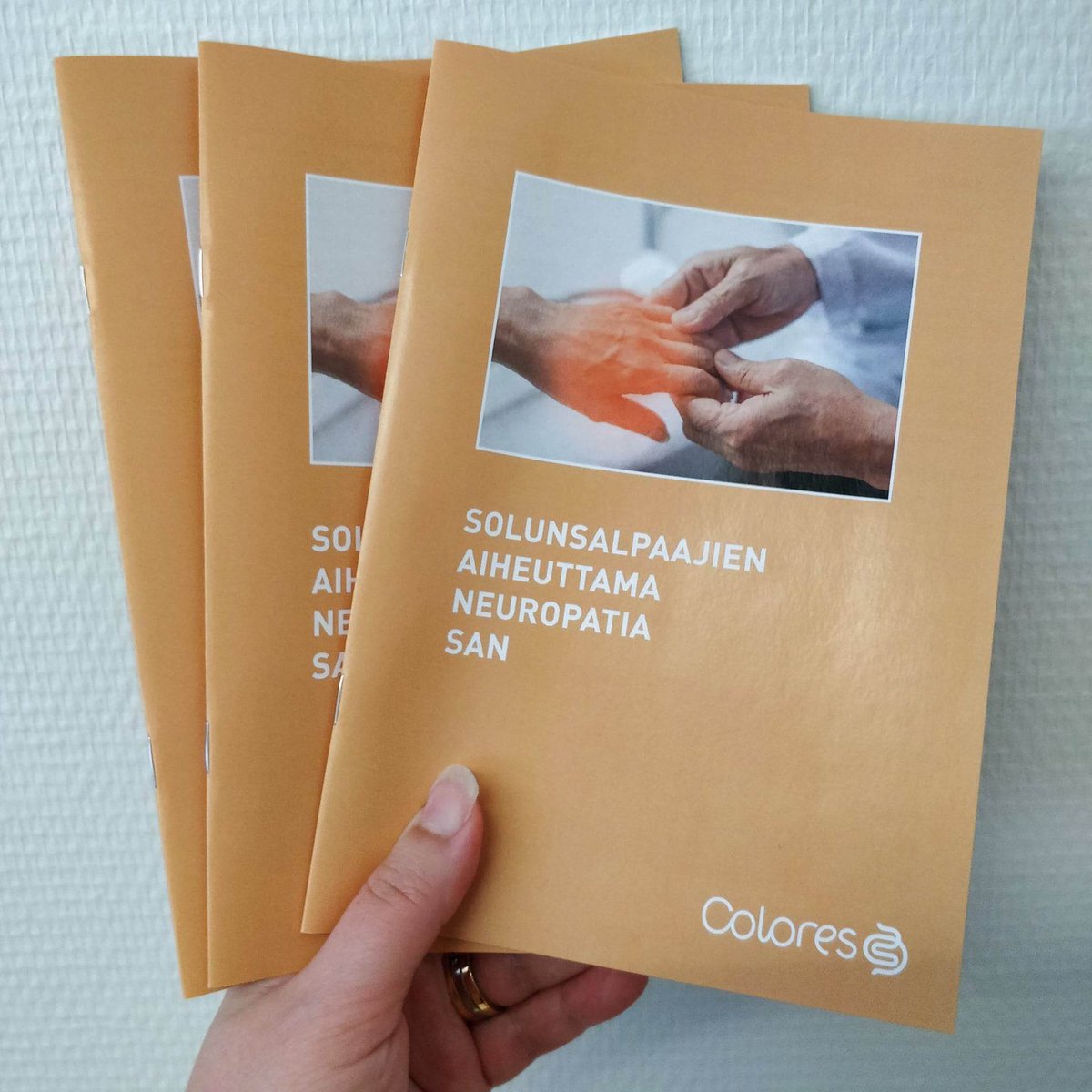 Ensimmäinen suomenkielinen opas solunsalpaajien aiheuttamasta neuropatiasta on julkaistu! Tilaa painettu opas tai tutustu oppaan sähköiseen versioon: colores.fi/kauppa/
#neuropatia #suolistosyöpä