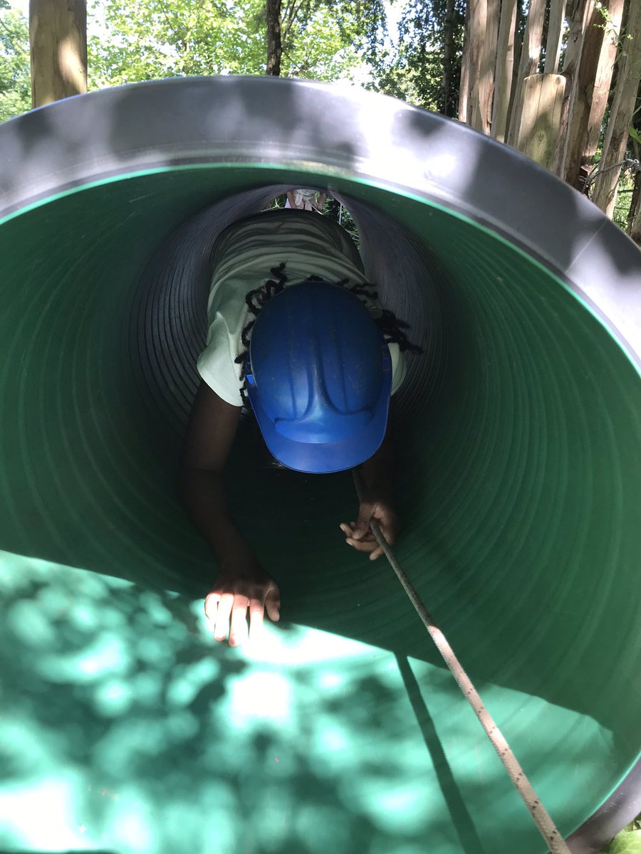st_augustinesch's tweet image. We’ve had an amazing first day at @SayersCroft_ ! We loved taking on the ‘blindfold maze’, working on our team work and communication skills.