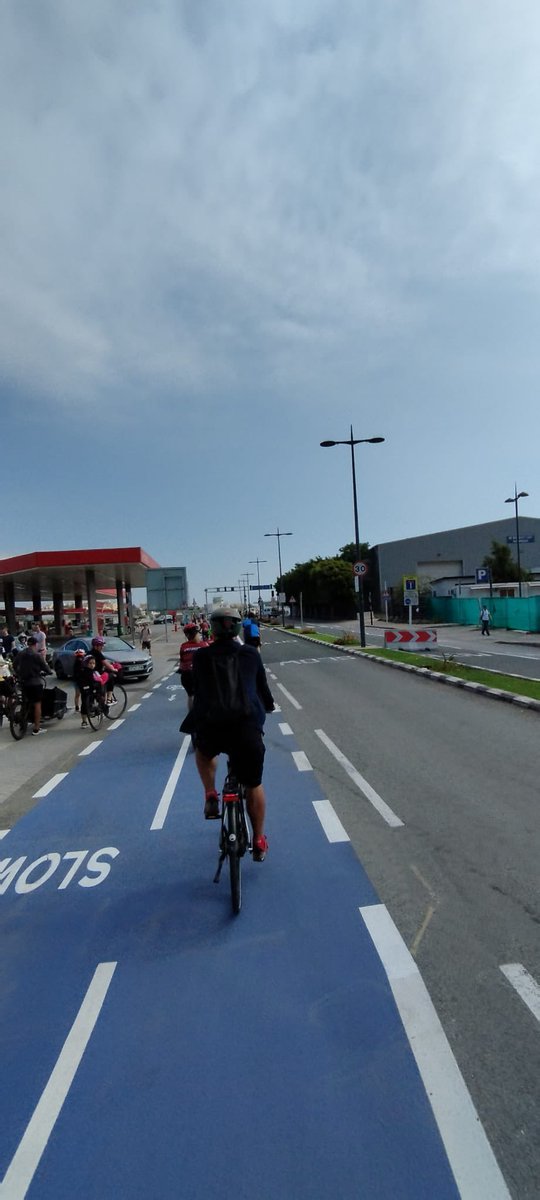 Saturday saw a token start to cycling infrastructure in #Gibraltar Until we link our most important locations we cannot expect meaningful take up. We must link housing estates to our schools, supermarkets and our leisure areas. Funding will be the biggest challenge to overcome.