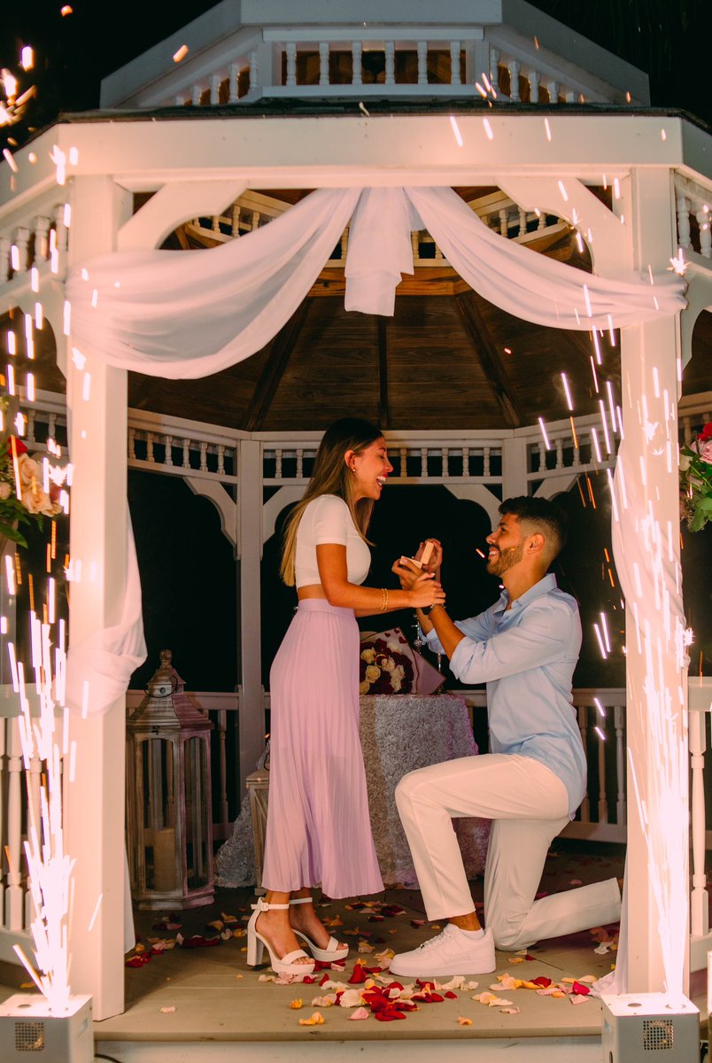 FrancellaRojass's tweet photo. 🥲💍❤️ https://t.co/HiB6QTh4U4