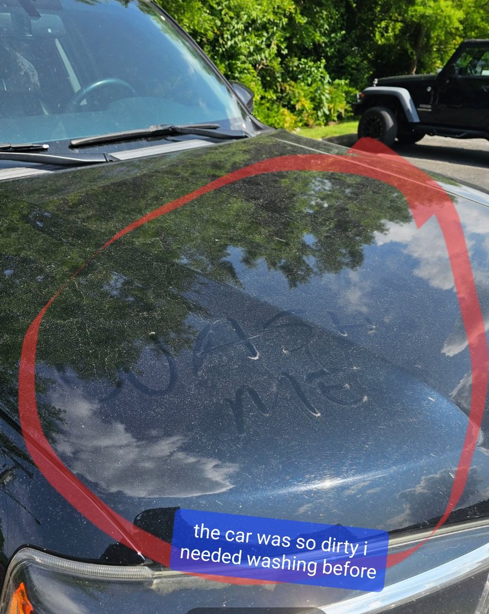 DRMontgomeryii's tweet photo. WHY @Turo stealing from a hard working man...how they said I got the car vs how I actually got the car!  Zoom in on my pic to see how I got the car! Why would I write a message saying the car didn't look clean if it was like his pic! Somebody lying! #liar #Turo his clock 1pm. https://t.co/kHdTwHDbnE