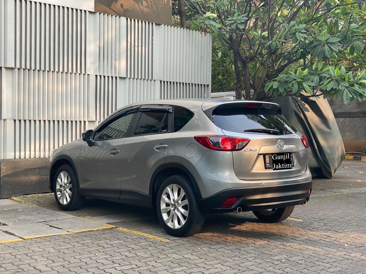 MasMasBiassaa's tweet photo. Tibakno Wipere Iso Nyala Dewe, Ndeso Tenan Aku, wkwk

Mazda CX5 2.0 Touring A/T 2013
- Lengkap
- Sunroof
- Jok Elektrik 10 arah
- Cruise Control
- Seat Heater
- Adaptive Lighting System
- Auto Sensor Wiper &amp; Lamp

185jt Nego

https://t.co/tBSJVBvrxj
https://t.co/yhxlFj3QKM https://t.co/XGmkcEjlu2