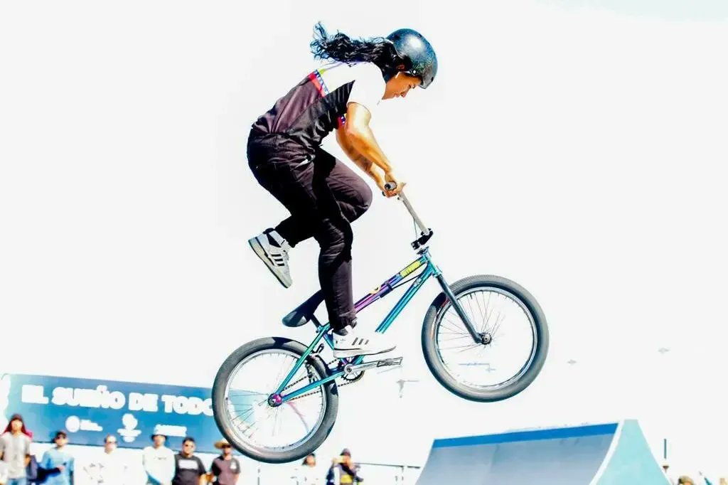 #Deportes | Ciclistas Daniel Dhers y Katherine Díaz participarán en Panamericanos de Santiago 2023

Amplía la información aquí: tinyurl.com/2v8x379r

#NoticieroVV #5Jun