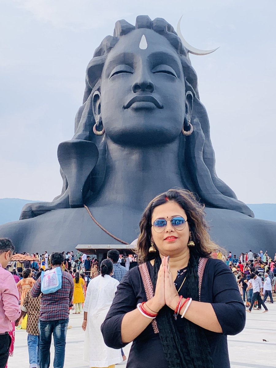 JJYOTI21's tweet image. Drop a Pic of Mahadev from Your Gallery &amp;amp; write Har Har Mahadev 🚩
#Pappa 
#MyFather 
#Guru 
#Strength
