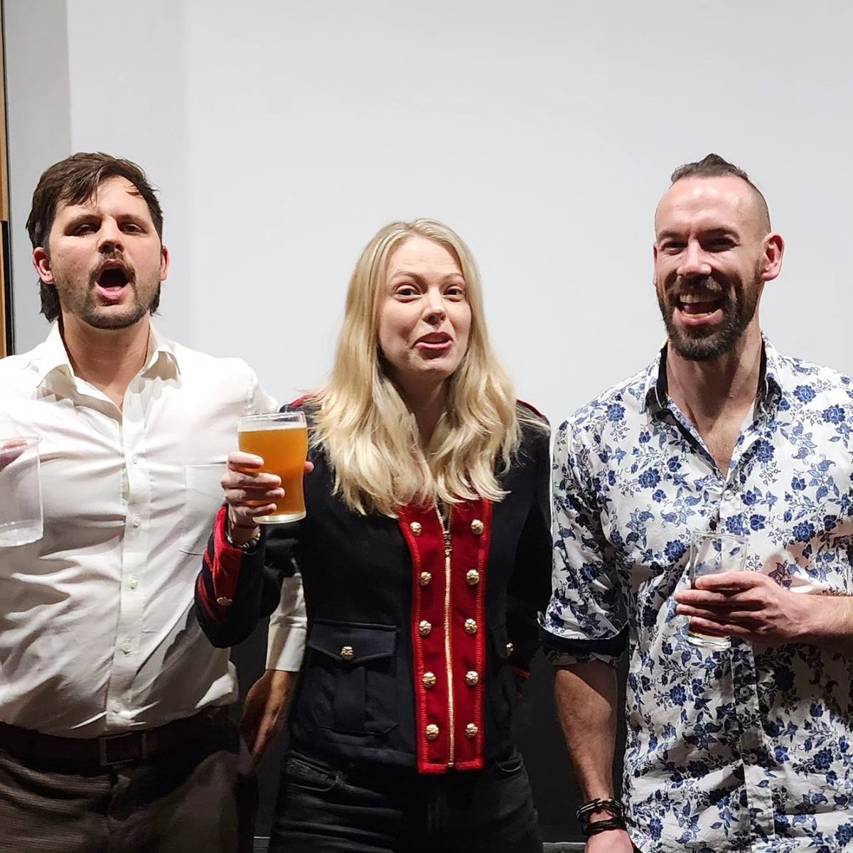 PrecipiceFic's tweet photo. It's such an incredible honour for our debut anthology to recieve 2 nominations. We're incredibly proud of Matan and Phoenix! ✨️✨️

Thank you to the Australian spec fic community for the warm reception you extended to us as the new kids on the block. https://t.co/MTijraxMIJ