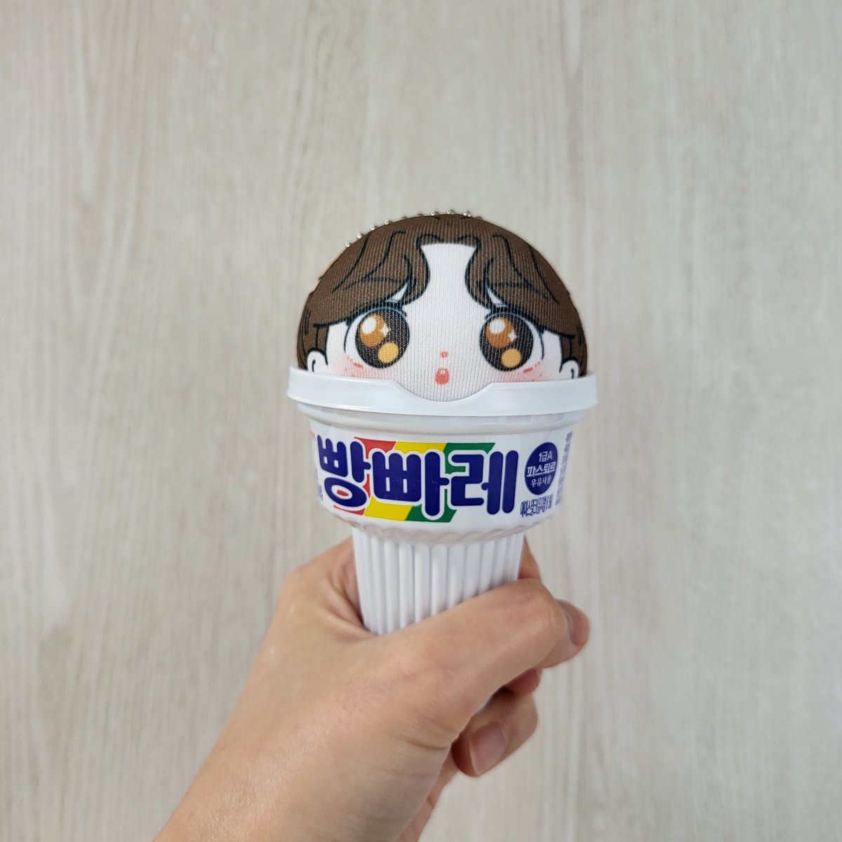 fefe__u_u's tweet photo. 빵빠레 희곰이 한입😋 https://t.co/OmXoQ6HVYx