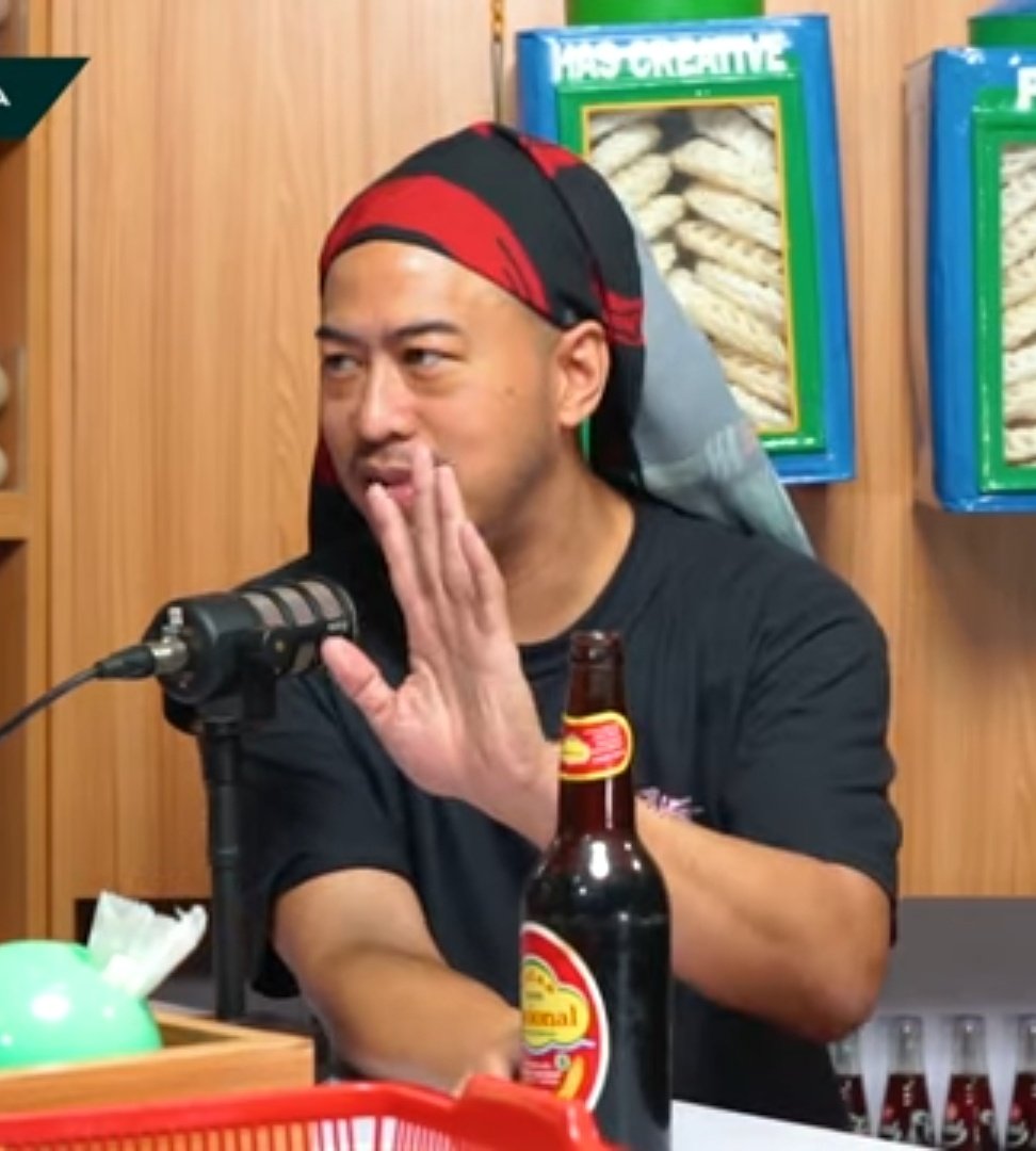 Bang <a href="/pandji/">Pandji Pragiwaksono</a> sudah sah sebagai anggota sekte kecap nusantara, selamat datang! <a href="/penyembahpandji/">Sekte Pandji</a>