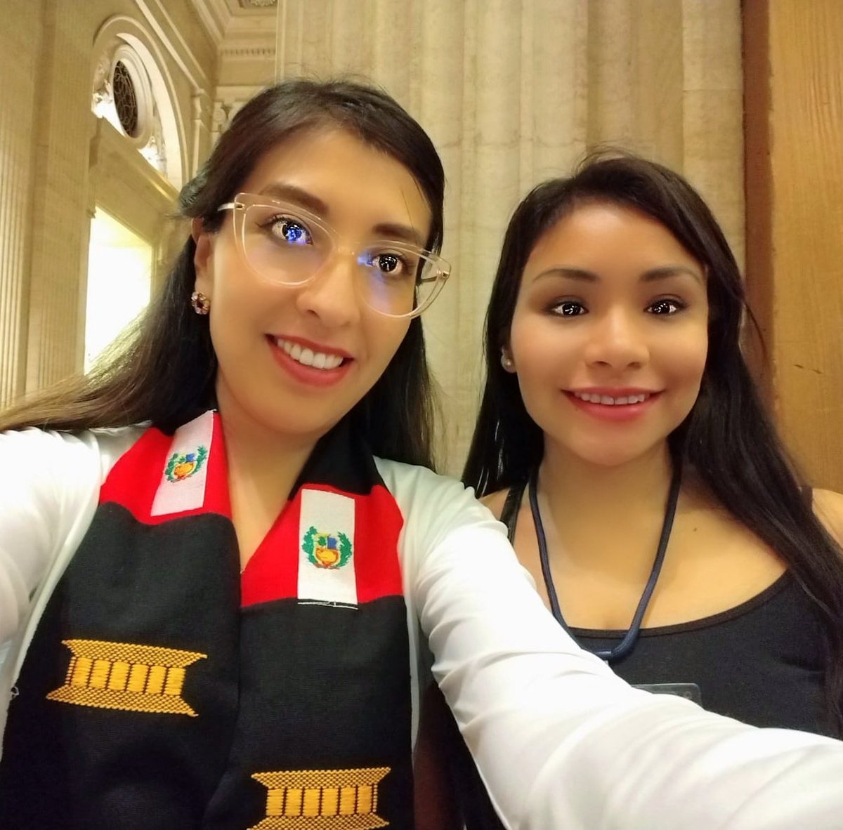 AndreaAnampaG's tweet photo. So honored to meet @Lilu203 She is representing Peru and Arequipa 🇵🇪 at the @ASCO Leadership Programme for Women in Oncology

#Asco23 #hofellows https://t.co/DkVhrgRPFn