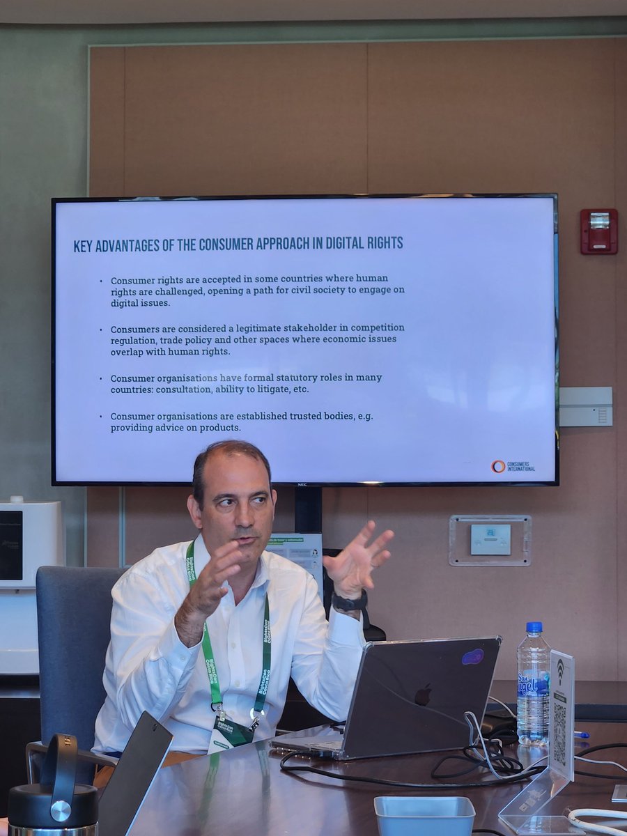 RauSabrina's tweet photo. (2/3)Thank you @javierruiz for the clear overview of the advantages and limitations of a consumer approach to digital rights. (Zoom in on the slides in the pictures for a great overview!) #RightsCon https://t.co/58Ahjpf7U4