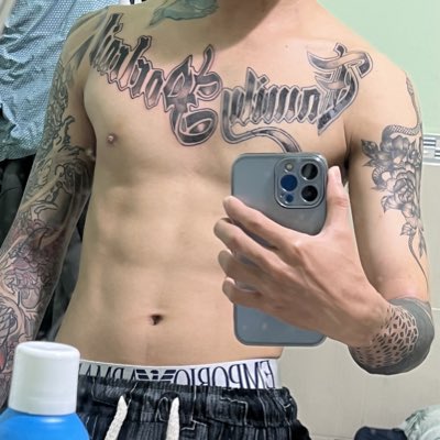 นิกคุนn tweet media