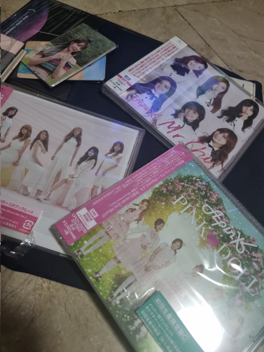 [LFB/WTS] Apink Japan Albums:

- Mr. Chu
- Pink Luv
- Pink Doll

🏷 apink album photocard pc merch  
#에이핑크 #Apink