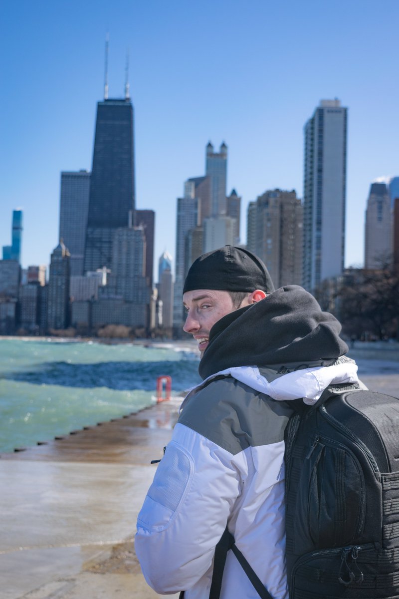 The UK ambassador of the Shooters community doing what he does best here in Chicago. 🇬🇧📸⁠

The photowalk back in March 2022 was unforgettable, especially with the Shooters founder in town!

@MVisuals 
@ChooseChicago 
@mpbcom 

#Photography #Chicago #Photographer #Cityscape