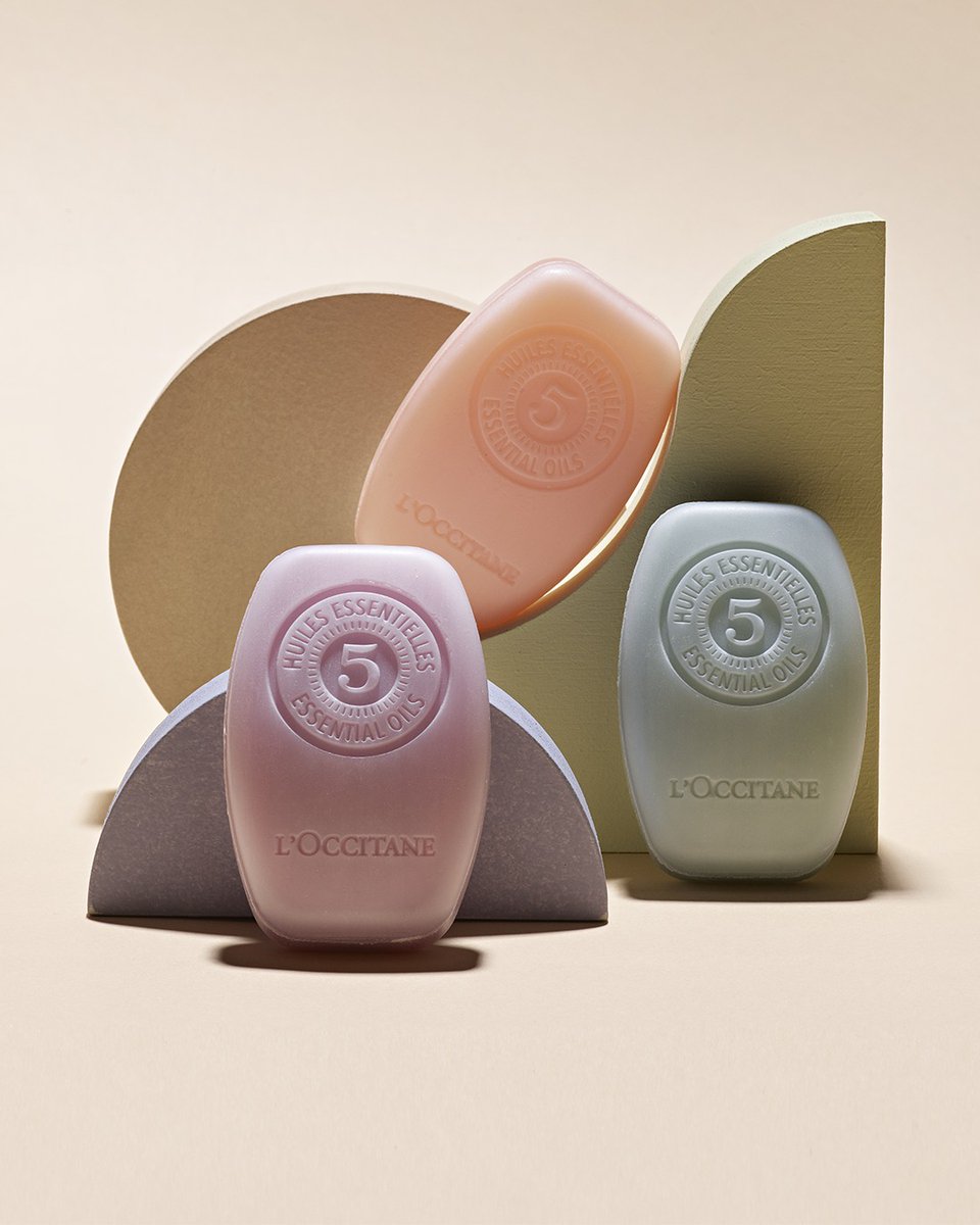 If you haven’t tried L’Occitane luscious shampoo bars yet, this is your sign. 🧼As part of their mission to Cultivate Change, plastic-free shampoo bars were a must!