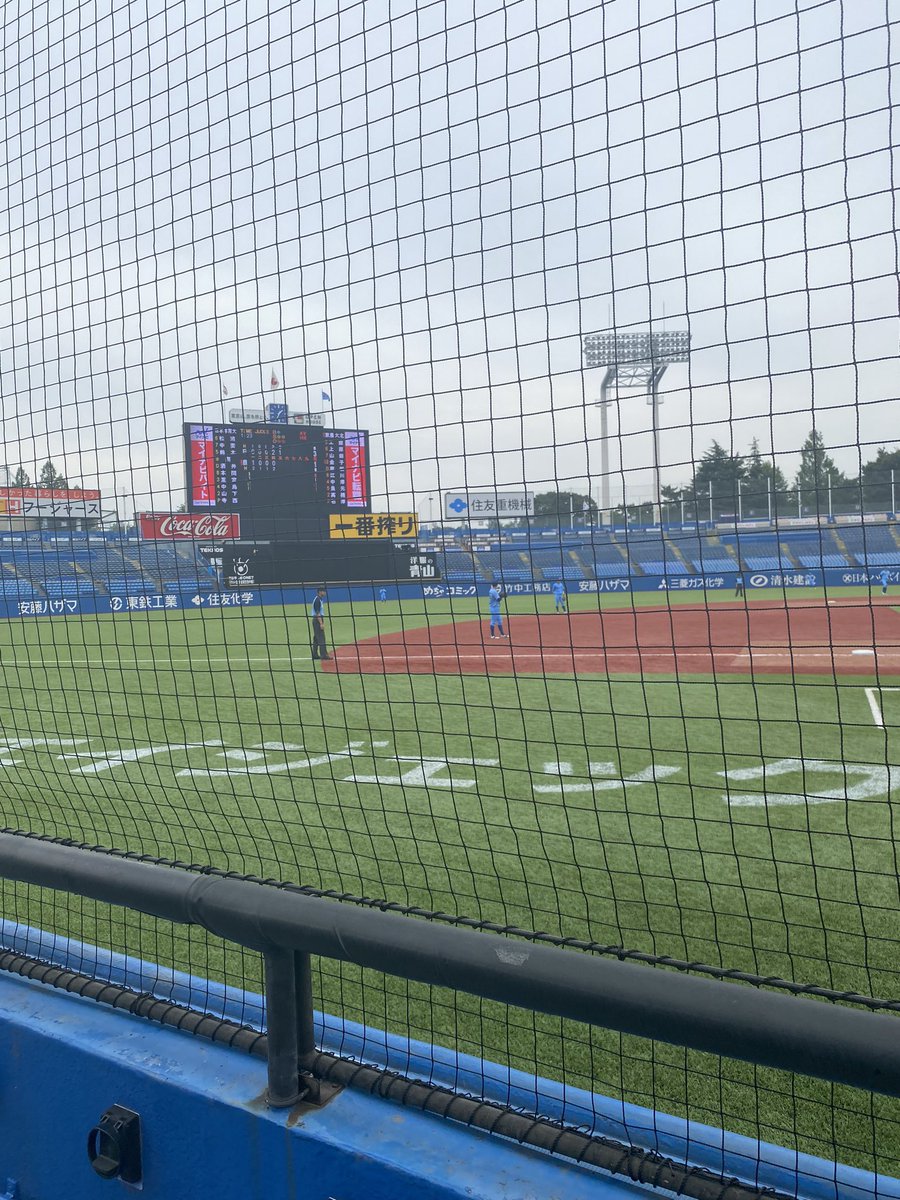 hrrkchan's tweet photo. 久しぶりにやきゅー👀 https://t.co/ofe6tXw8hk
