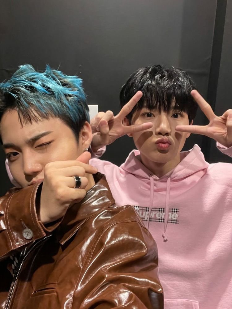 훈석 ٩(◕‿◕。)۶ tweet media