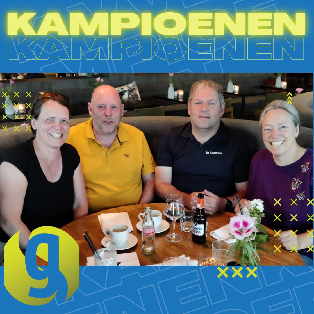 Dit tennisteam is ook kampioen geworden 💪🏻🎾💪🏻 
Gefeliciteerd Rosemarie Voeten, Mark van Koolwijk, @Koningtoon en Liesbeth Voeten
