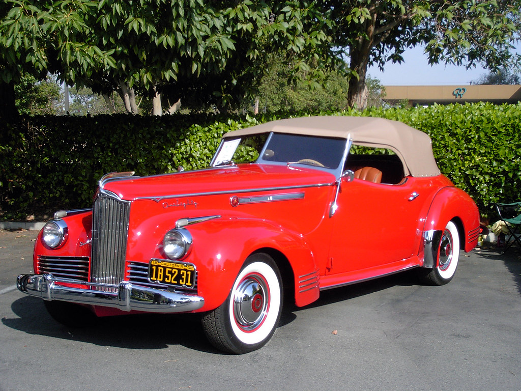 1937-'42 PACKARD 180 DARRIN CONVERTIBLE VICTORIA

Sunny Hollywood was the perfect place to reimagine a normally stuffy Packard with lithe and lively lines;