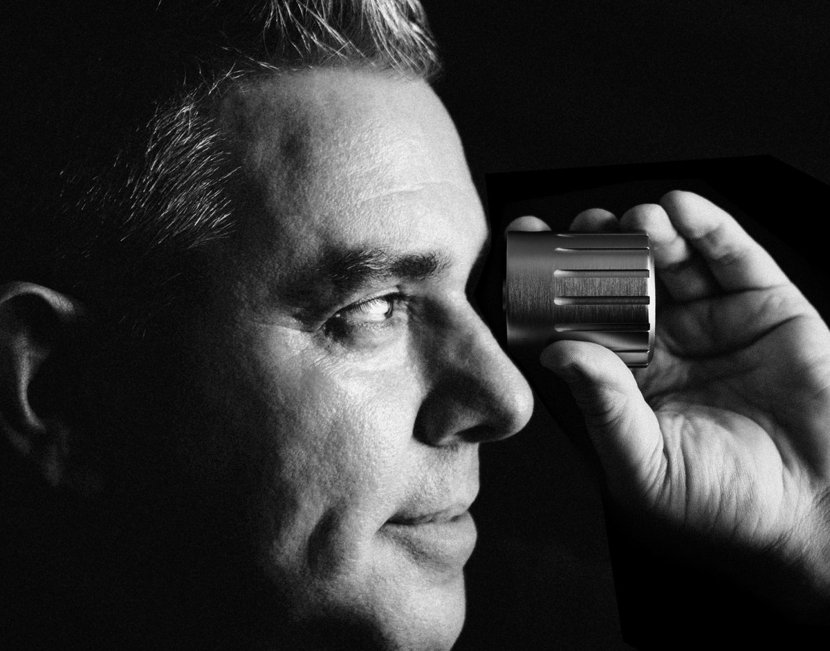 Portrait by Davide Bordogna

<a href="/DBordogna/">davide bordogna</a>