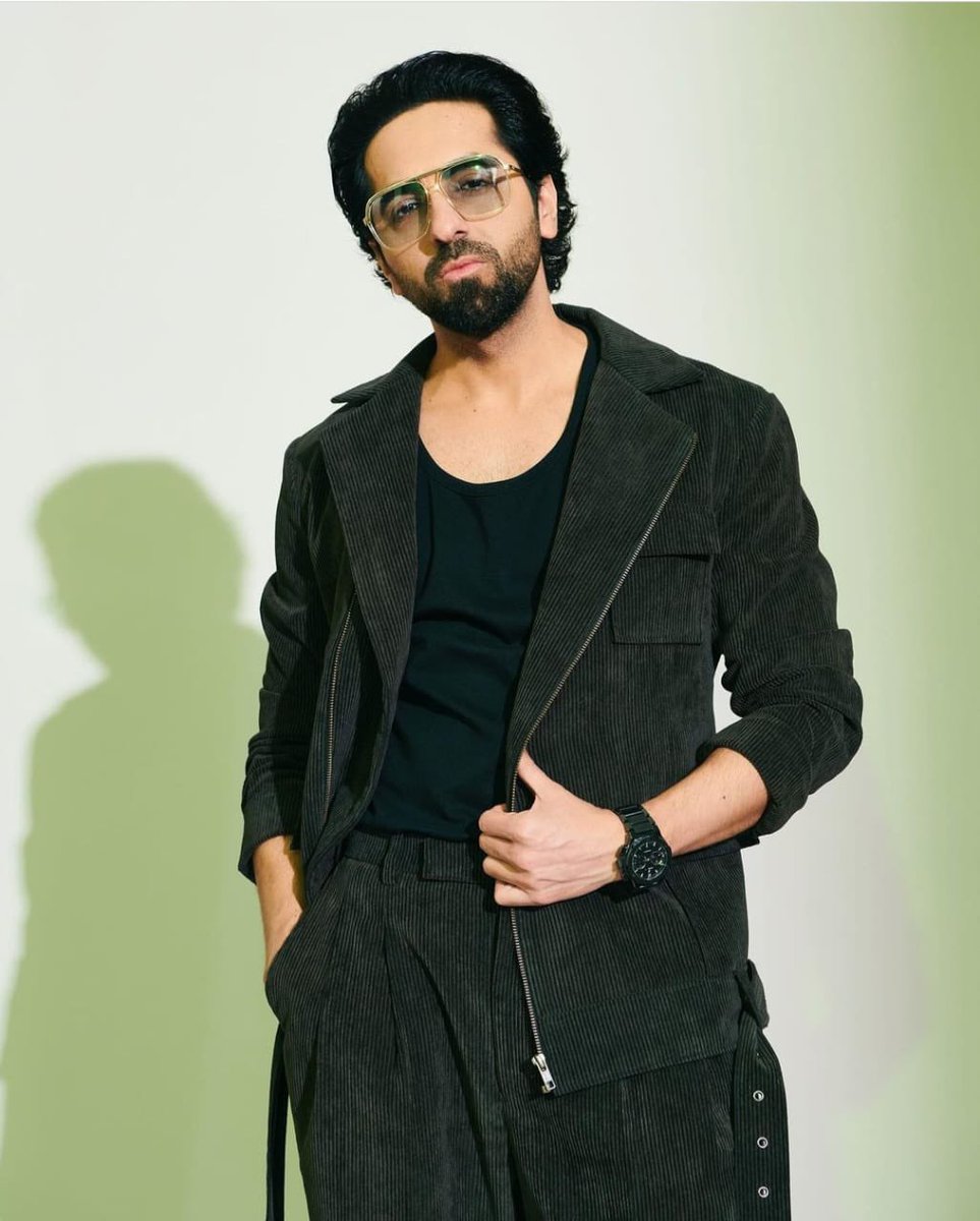 Marking the Pride month, Bollywood star #AyushmannKhurrana helped the LGBTQIA+ community in Chandigarh by turning them into entrepreneurs. Ayushmann has invested in building food trucks that will help the community become self-reliant through food business. Well done, @ayushmannk