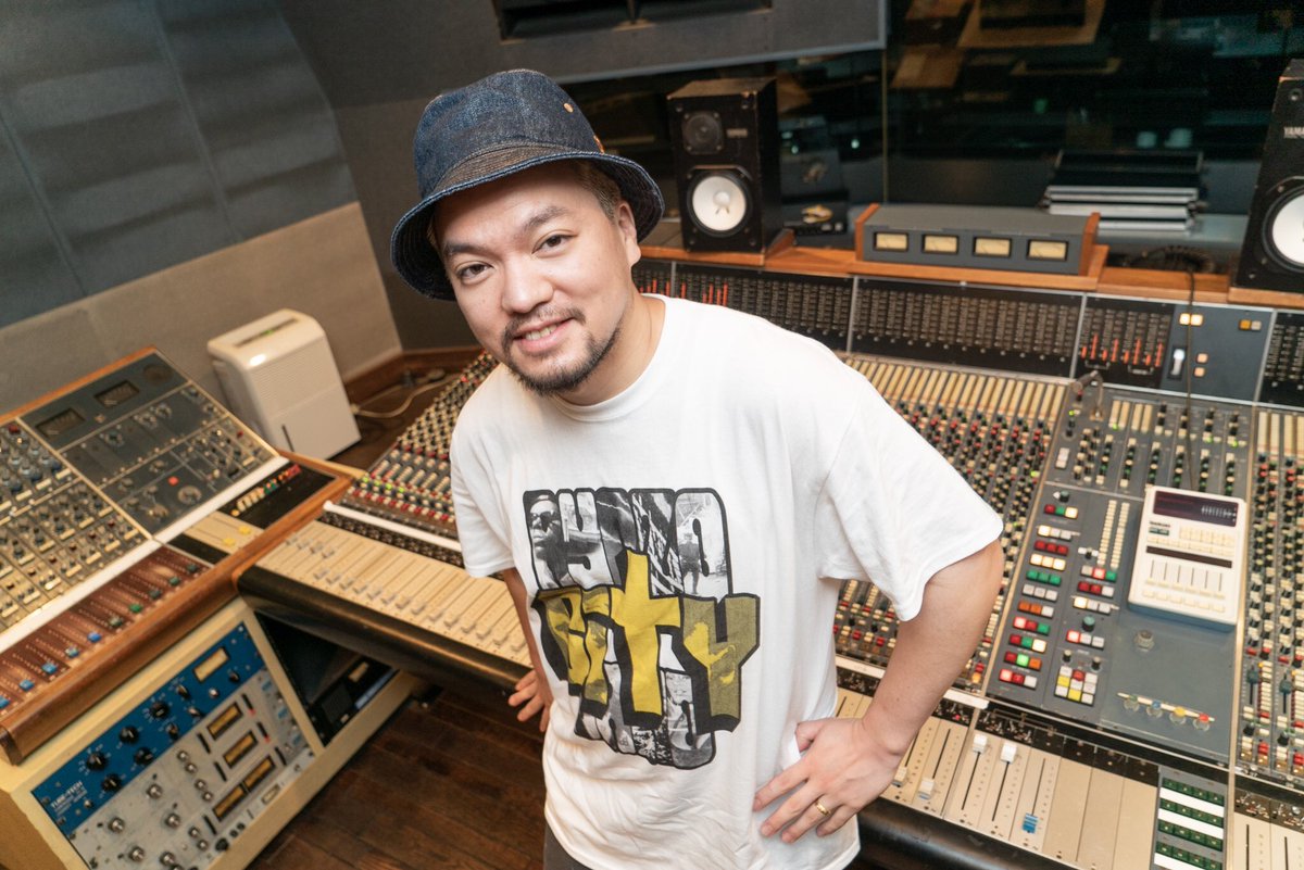 761daytime's tweet image. 🕑🎙👩🏻@thisissach
.
.
【RyozoBand 大林亮三】さん

🆕💿➖Utopia➖全6曲

on air】Utopia／Kaiso

🚨"Utopia"RELEASE PARTY🚨
🗓️6/22📍#KiethFlack

🔎@ryo338(#SANABAGUN)
.
.
🤭…レコード店員、制作過程、愛用ベース
東京でべんべんべん🎵…👂♡

📻LOVEFM
▶️radiko.jp/share/?t=20230…