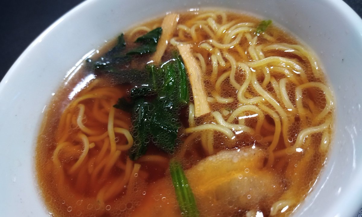 berorin's tweet photo. Titan Slimで撮るラーメンとコーヒー。
珍しく補正無しで美味しそうな色味で撮れました(笑)。
#TitanSlimで撮る #TitanSlim https://t.co/zULgkkBHDQ