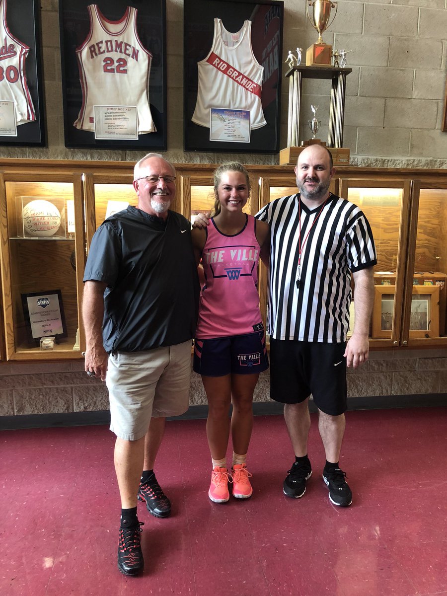 It’s always a great day when we see <a href="/EmmaClary1/">Emma Clary</a> !! 🔥🔥🔥🔥