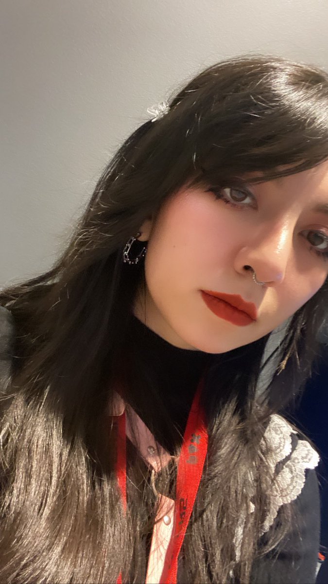 pixel 🦇 tweet media