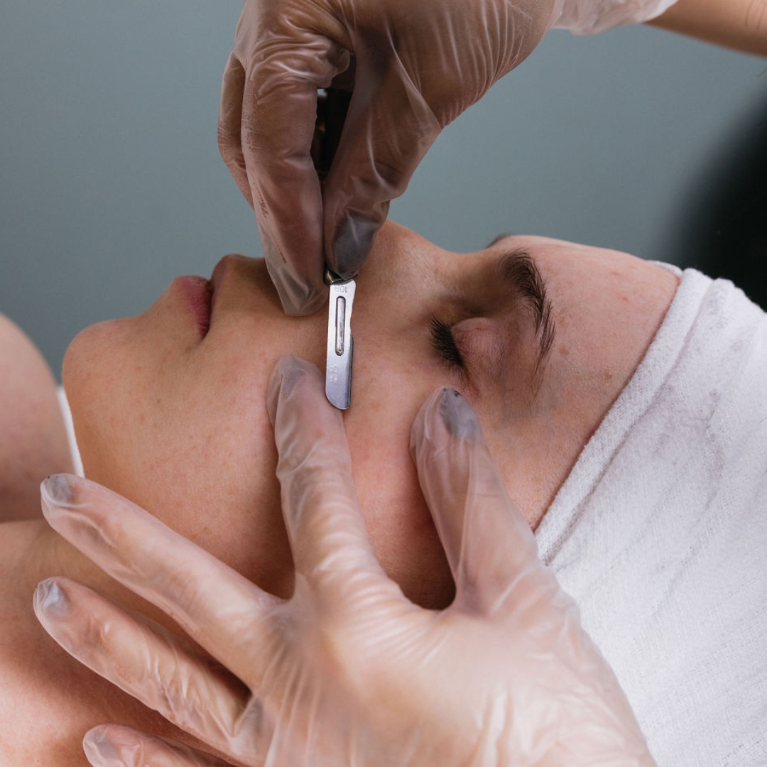 skoahboston's tweet photo. 📣 Today Only: Get your summer glow on with our time-limited offer: Book in your super soft smooth 75 minute ✨glow facial✨ for just $165 ($185 value) and enjoy either a dermaplaning or high frequency treatment! ☀️

USE CODE: GLOW165 https://t.co/vzfNcyAsIu