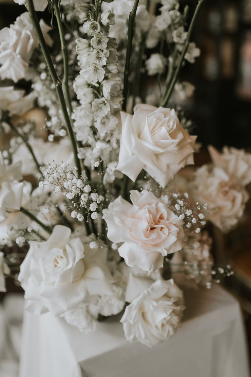 A whimsical path to "I do" adorned with stunning blooms. Enchanting ceremony aisles are stealing the spotlight!

Indulge in a closer look at these spectacular aisle floral pieces meticulously designed by the visionary team at The Blonde &amp; The Blooms, featuring #TessaCorp roses.