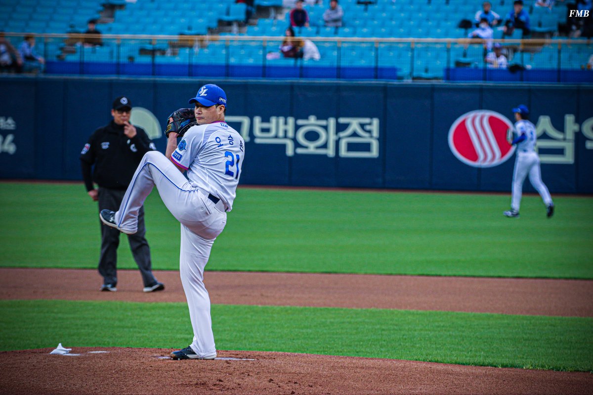 당신이 걸어온 그 길을
당신이 걸어갈 그 길을
여전히
그리고 끝까지 응원하겠습니다
한미일 통산 500SV의 주인공
“오승환”
#삼성라이온즈 #오승환