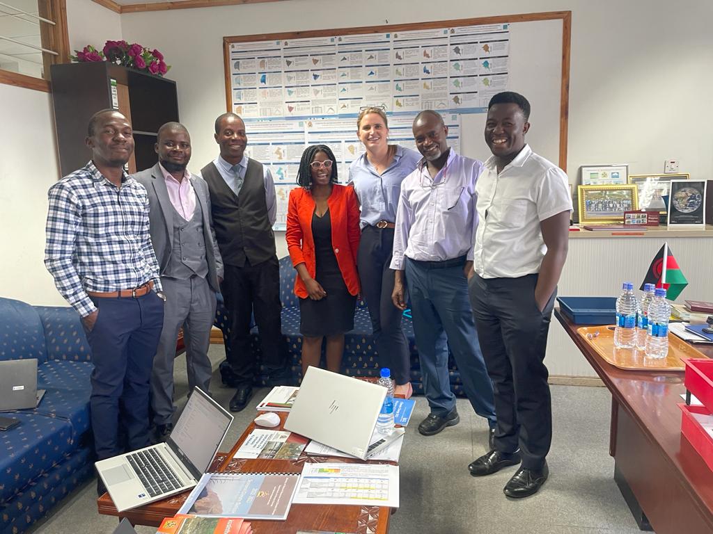 Making moves in Malawi!  🇲🇼 Today, we are kicking off our @WMO CREWS project with @climatesociety & @DccmsM ! Together, we will make sure Malawi's #climate data 📈 is not only improved, but made freely accessible and useful to support decision-makers! 🧠💡#AdaptationInAction 💪🏾