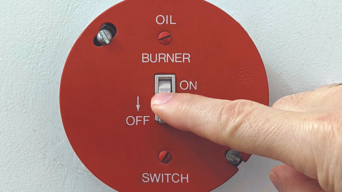 Give your boiler summers off. Heat your water with a heat pump water heater (also known as a hybrid water heater) and start saving, year round. #hotwater #waterheater
loom.ly/4Citbrg