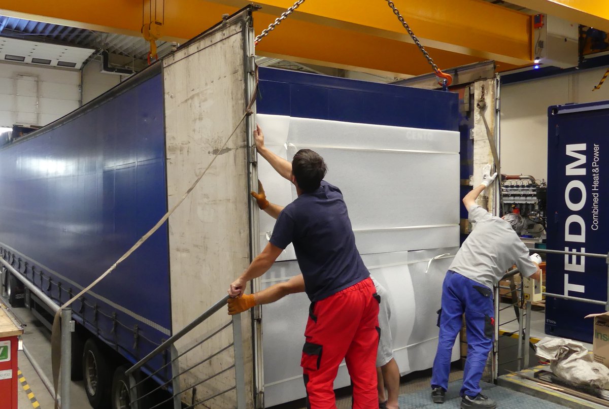 TEDOM_CHP's tweet image. The second Cento 200 #CHPunit has been shipped to #Ukraine today, joining our efforts in supporting the country&apos;s reconstruction. The first unit was sent to Chuguiv in May. Our aim is to ensure a reliable energy supply while developing local infrastructure.