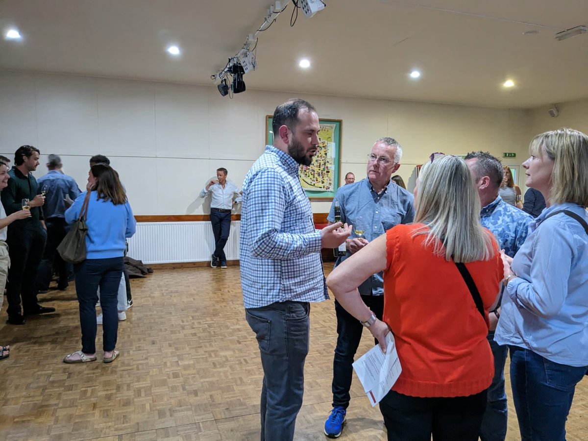 Weaverswines's tweet image. Just a few images from our tasting in Lady Bay last night. Great group, lots of positive comments about the wines. Keep an eye on our social media channels for details of forthcoming events! #winetasting #ladybay #nottingham #events #watchthisspace