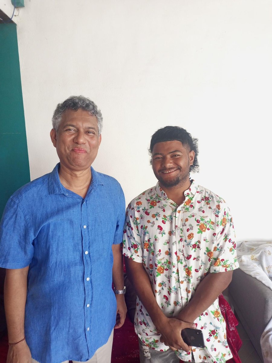 Today our Ag Trade Officer Ryan  at the got the pleasure to meet <a href="/Isrbasu/">Sudip Ranjan Basu🇺🇳</a>  , Deputy Head and Senior Economic Affairs Officer at <a href="/UNESCAP/">United Nations ESCAP</a>  #ESCAP  for the official Launch of Tuvalu’s Cross-Border Paperless Trade Study

For more information click below:

edit.unescap.org/events/2023/la…